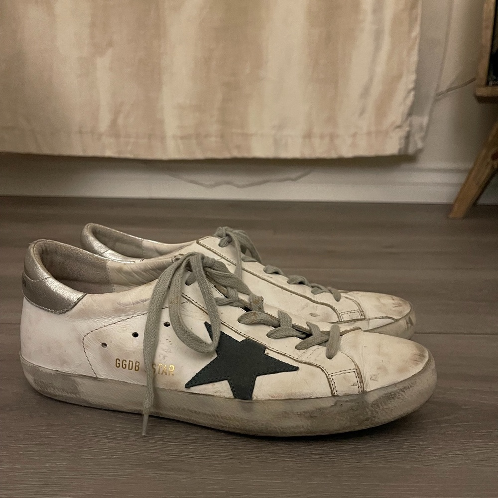 Golden Goose Sneakers